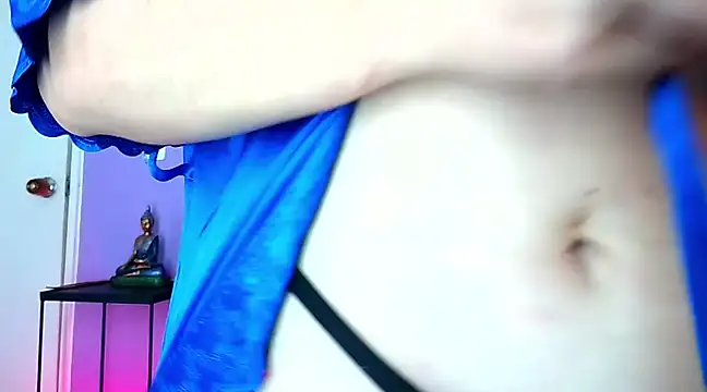 Snapshot of ArtesanaMK chatting on January 27, 2025, 5:58 pm ArtesanaMK online show from January 27, 2025, 5:58 pm