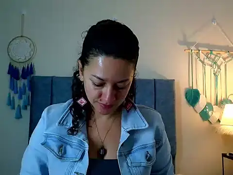 Snapshot of ArtesanaMK chatting on October 14, 2025, 11:33 am ArtesanaMK online show from October 14, 2025, 11:33 am