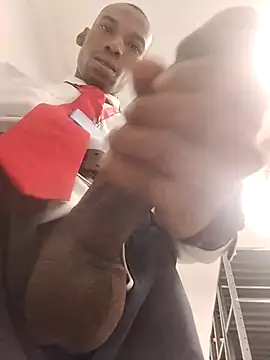 Snapshot of moro28vergon chatting on February 9, 2026, 4:16 am moro28vergon online show from February 9, 2026, 4:16 am