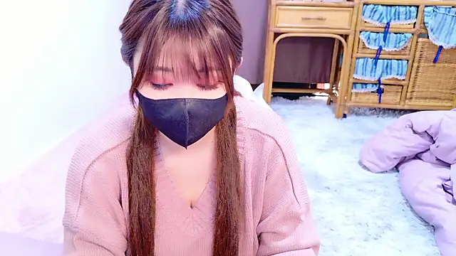 Snapshot of Megu_Melon chatting on November 7, 2025, 2:33 am Megu Melon online show from November 7, 2025, 2:33 am