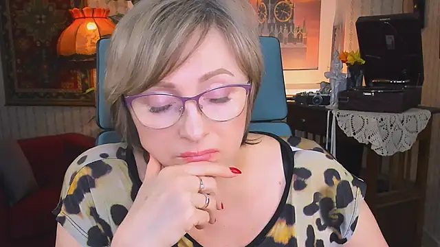 sugar vivien online show from February 5, 2025, 6:26 pm