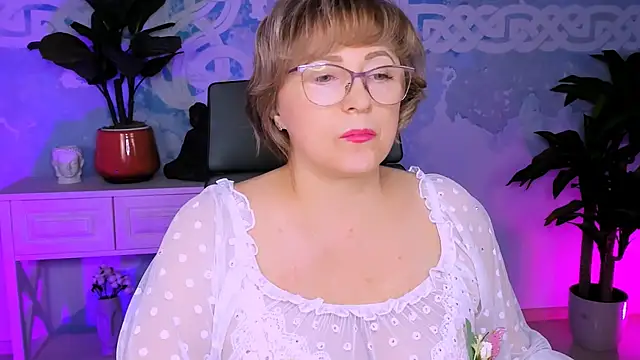 sugar vivien online show from November 29, 2025, 1:47 pm