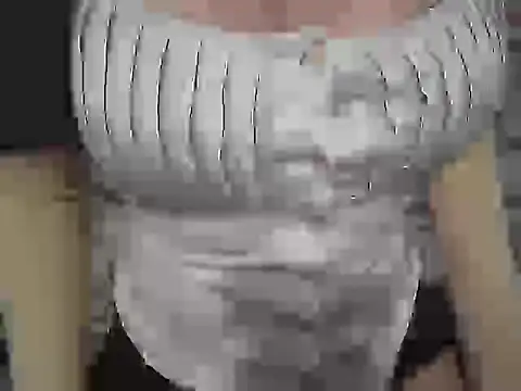 Snapshot of YourGoldenGirl chatting on January 12, 2025, 5:11 pm YourGoldenGirl online show from January 12, 2025, 5:11 pm