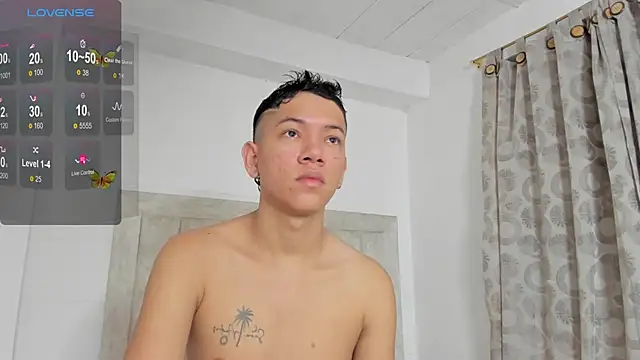 JulianRose 1 online show from January 7, 2025, 10:54 am