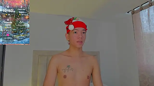 JulianRose 1 online show from December 17, 2025, 11:49 am