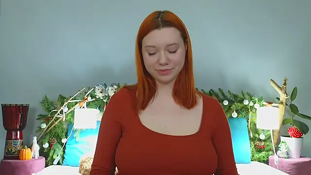 Snapshot of MileyMiller chatting on December 11, 2024, 2:33 pm MileyMiller online show from December 11, 2024, 2:33 pm