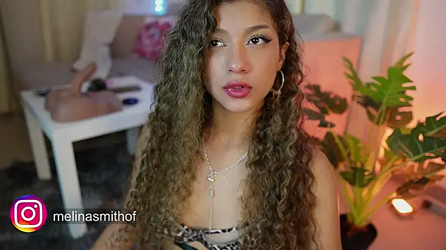 Snapshot of Melina-Smith chatting on December 22, 2024, 1:45 am Melina-Smith online show from December 22, 2024, 1:45 am