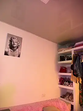 Melina-Smith online show from March 28, 2026, 7:35 pm