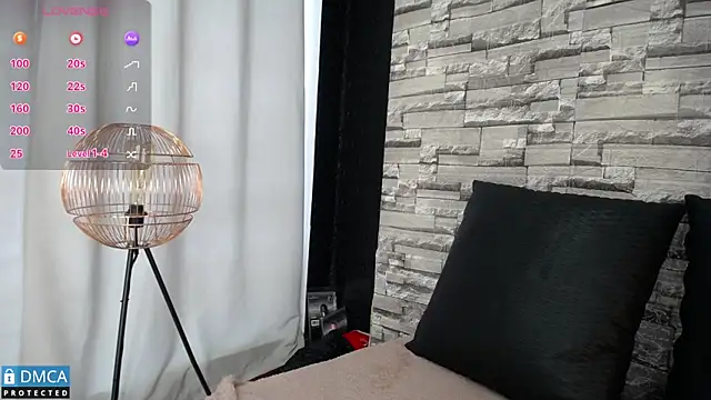 Snapshot of BellaOdisea chatting on February 19, 2025, 4:33 pm BellaOdisea online show from February 19, 2025, 4:33 pm