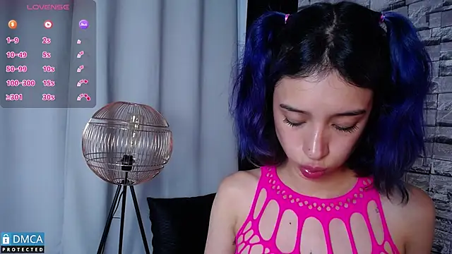 Snapshot of BellaOdisea chatting on February 22, 2025, 7:58 pm BellaOdisea online show from February 22, 2025, 7:58 pm