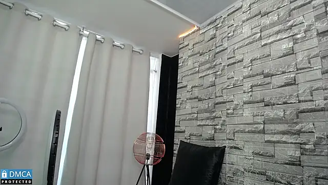 Snapshot of BellaOdisea chatting on March 17, 2025, 5:16 pm BellaOdisea online show from March 17, 2025, 5:16 pm