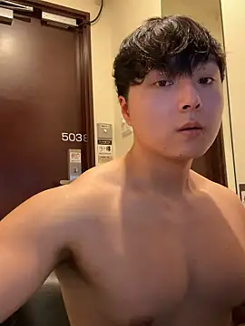 Snapshot of Tkcqcc chatting on October 28, 2025, 11:58 am Tkcqcc online show from October 28, 2025, 11:58 am