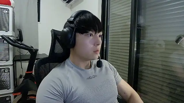 Tkcqcc online show from January 6, 2026, 10:30 am