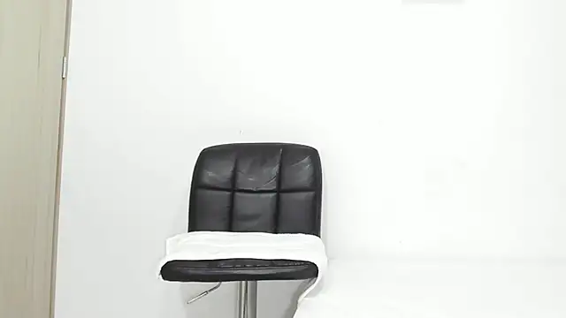 sexy blackman3606 online show from December 21, 2024, 4:14 pm
