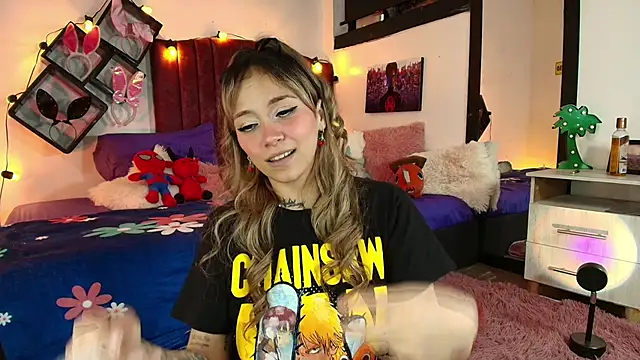 alisson zafiro  online show from March 6, 2025, 1:57 pm