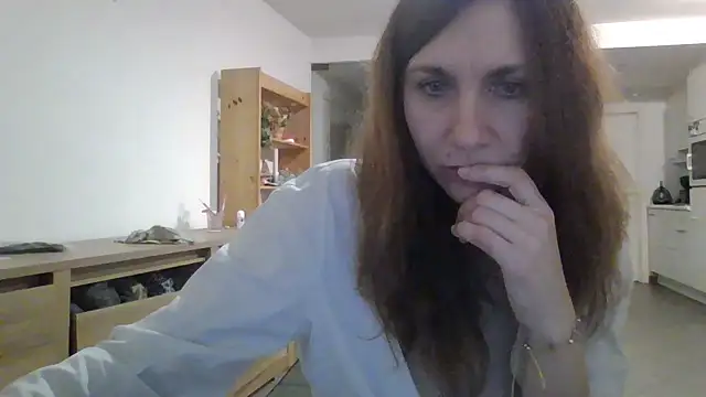 Snapshot of JasmineGlamour chatting on March 6, 2026, 11:12 pm JasmineGlamour online show from March 6, 2026, 11:12 pm