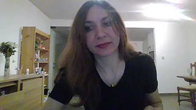 Snapshot of JasmineGlamour chatting on March 8, 2026, 6:44 pm JasmineGlamour online show from March 8, 2026, 6:44 pm