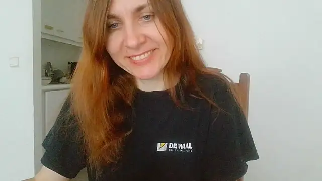 Snapshot of JasmineGlamour chatting on March 29, 2026, 6:13 am JasmineGlamour online show from March 29, 2026, 6:13 am