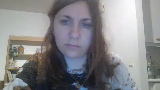 Snapshot of JasmineGlamour chatting on April 15, 2026, 8:09 pm JasmineGlamour online show from April 15, 2026, 8:09 pm