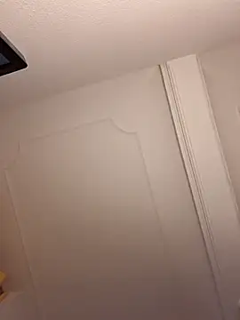 Snapshot of wedge75 chatting on February 8, 2026, 4:32 pm wedge75 online show from February 8, 2026, 4:32 pm