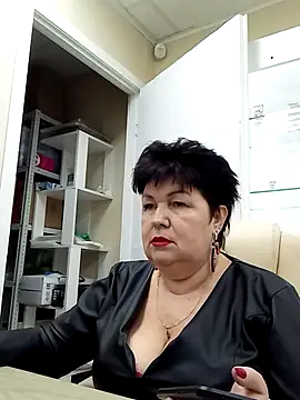 FantasyMichelle online show from January 11, 2025, 6:35 am