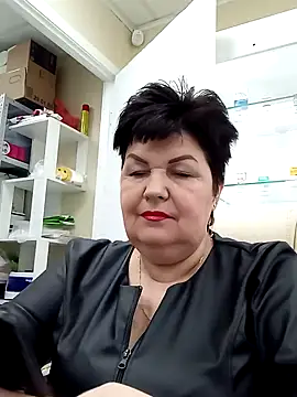 FantasyMichelle online show from January 25, 2025, 8:00 am