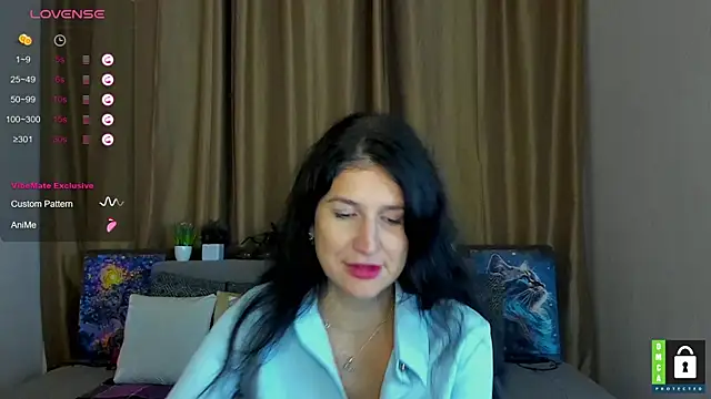 Snapshot of Alianna_Solo_Kisses chatting on October 21, 2025, 5:30 am Alianna Solo Kisses online show from October 21, 2025, 5:30 am