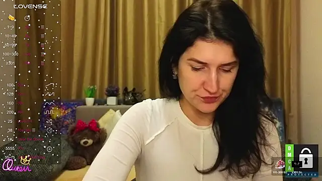 Snapshot of Alianna_Solo_Kisses chatting on February 3, 2026, 12:21 pm Alianna Solo Kisses online show from February 3, 2026, 12:21 pm