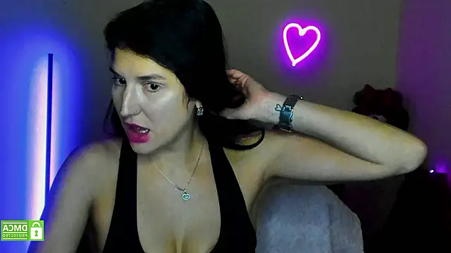 Snapshot of Alianna_Solo_Kisses chatting on February 11, 2026, 12:32 pm Alianna Solo Kisses online show from February 11, 2026, 12:32 pm