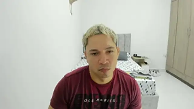 Valerioe online show from June 1, 2026, 8:27 am