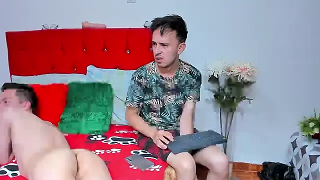 Snapshot of big-dicktop23 chatting on January 18, 2025, 5:41 am big-dicktop23 online show from January 18, 2025, 5:41 am