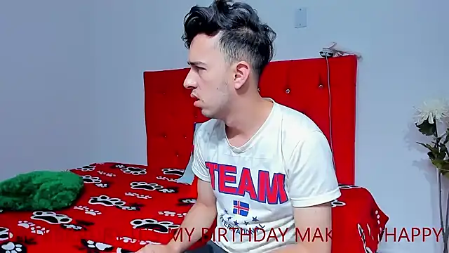 Snapshot of big-dicktop23 chatting on January 30, 2025, 8:31 pm big-dicktop23 online show from January 30, 2025, 8:31 pm