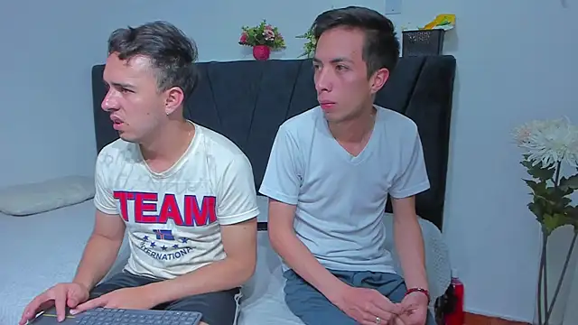 Snapshot of big-dicktop23 chatting on September 10, 2025, 3:39 am big-dicktop23 online show from September 10, 2025, 3:39 am