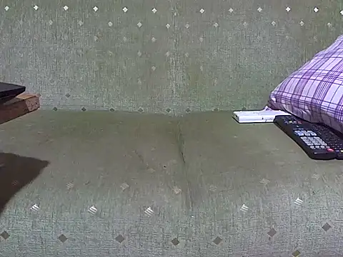 zormen355 online show from December 5, 2025, 7:43 pm