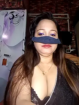 Snapshot of albelasummi702 chatting on March 10, 2026, 12:15 am albelasummi702 online show from March 10, 2026, 12:15 am