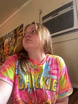 Snapshot of PhatAssBlond chatting on September 21, 2025, 7:04 pm PhatAssBlond online show from September 21, 2025, 7:04 pm