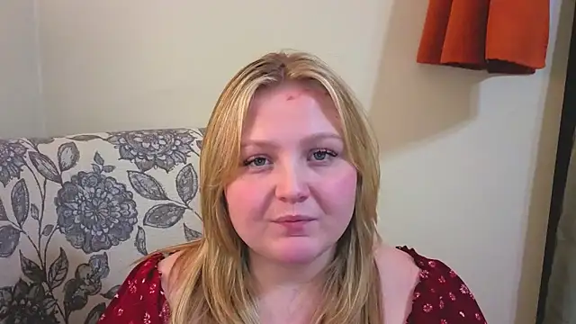 PhatAssBlond online show from March 27, 2026, 3:34 am