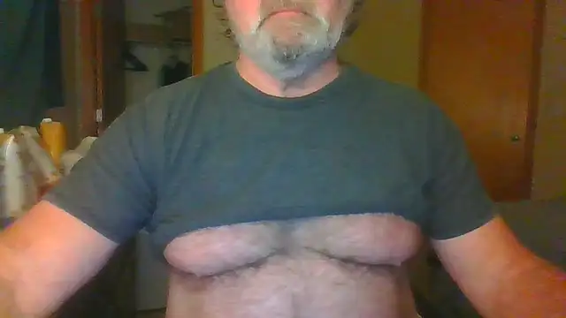 Snapshot of Doherty10 chatting on November 13, 2025, 8:52 pm Doherty10 online show from November 13, 2025, 8:52 pm