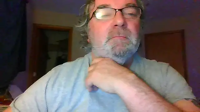 Snapshot of Doherty10 chatting on December 15, 2025, 7:56 am Doherty10 online show from December 15, 2025, 7:56 am