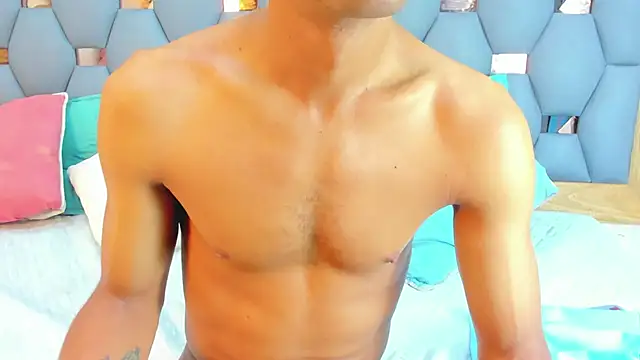 Snapshot of yayi_derek chatting on October 28, 2025, 11:36 am yayi derek online show from October 28, 2025, 11:36 am