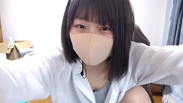 Snapshot of izumi__123 chatting on January 4, 2025, 5:37 am izumi 123 online show from January 4, 2025, 5:37 am