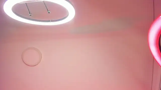 Emiilycollins online show from January 11, 2025, 12:55 am