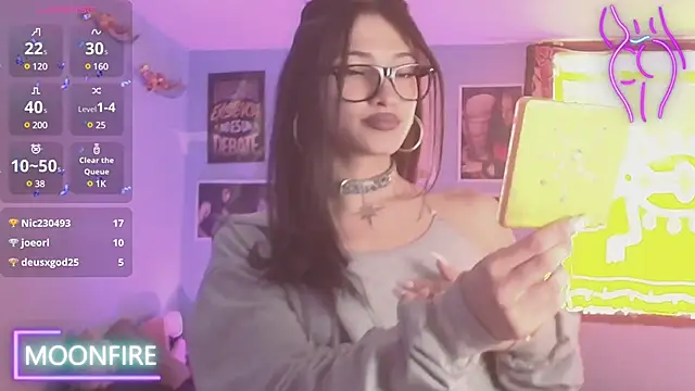 Snapshot of moonfiredancer chatting on January 12, 2025, 2:30 pm moonfiredancer online show from January 12, 2025, 2:30 pm