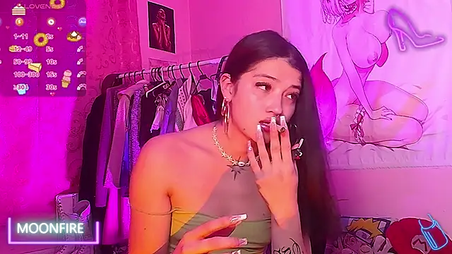 Snapshot of moonfiredancer chatting on October 4, 2025, 8:12 am moonfiredancer online show from October 4, 2025, 8:12 am