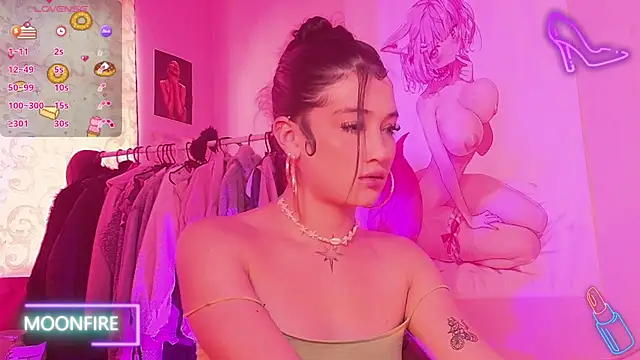 Snapshot of moonfiredancer chatting on October 20, 2025, 1:55 pm moonfiredancer online show from October 20, 2025, 1:55 pm