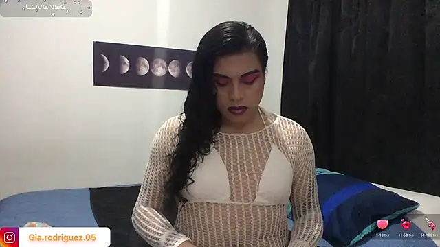 Snapshot of Ariana_Rodriguez_ chatting on July 6, 2026, 10:34 pm Ariana Rodriguez online show from July 6, 2026, 10:34 pm