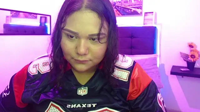 Snapshot of Alisteresa_ chatting on November 13, 2025, 1:37 am Alisteresa online show from November 13, 2025, 1:37 am