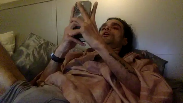 Snapshot of GForceSavage chatting on November 3, 2025, 9:16 pm GForceSavage online show from November 3, 2025, 9:16 pm