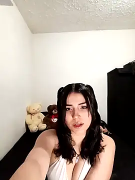 Snapshot of Rubi_Sky chatting on January 6, 2026, 1:31 am Rubi Sky online show from January 6, 2026, 1:31 am