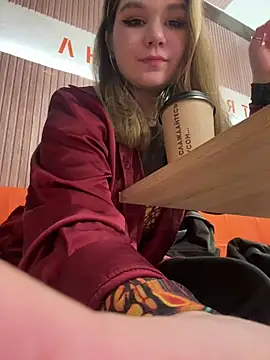 Snapshot of PumaShyXD chatting on December 30, 2024, 1:47 pm PumaShyXD online show from December 30, 2024, 1:47 pm